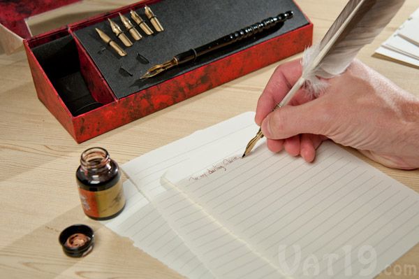 feather-pen-set-writing-2.jpg